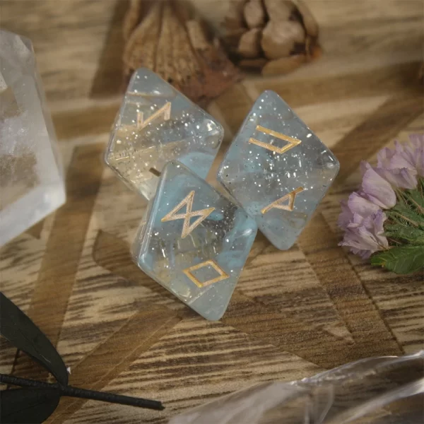 8-sided Dreamy Starry Sky Lane Dice Letter, Rune Alphabet Dice Set 3pcs Magical Purple Starlit Resin Dice, Velvet Bag (14)