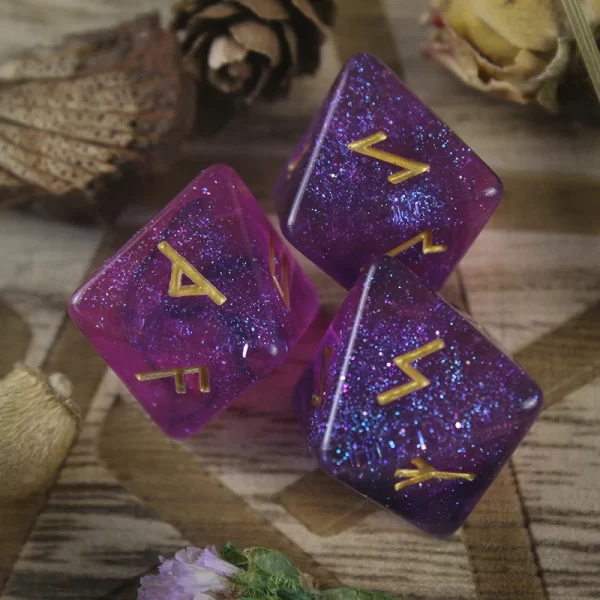 8-sided Dreamy Starry Sky Lane Dice Letter, Rune Alphabet Dice Set 3pcs Magical Purple Starlit Resin Dice, Velvet Bag (15)