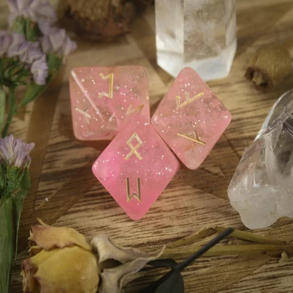 8-sided Dreamy Starry Sky Lane Dice Letter, Rune Alphabet Dice Set 3pcs Magical Purple Starlit Resin Dice, Velvet Bag (8)