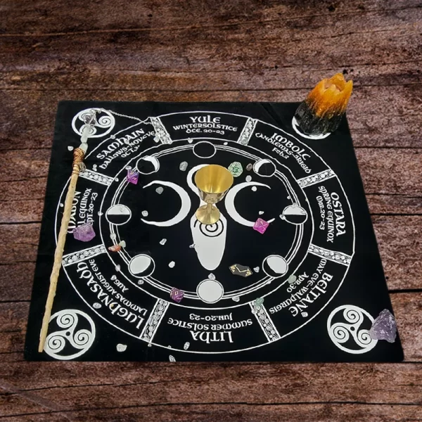 Thick Velvet Pagan Altar Cloth Tarot Oracle Card Tablecloth 50 50 Meditation Ceremony Altar Cloth (3)