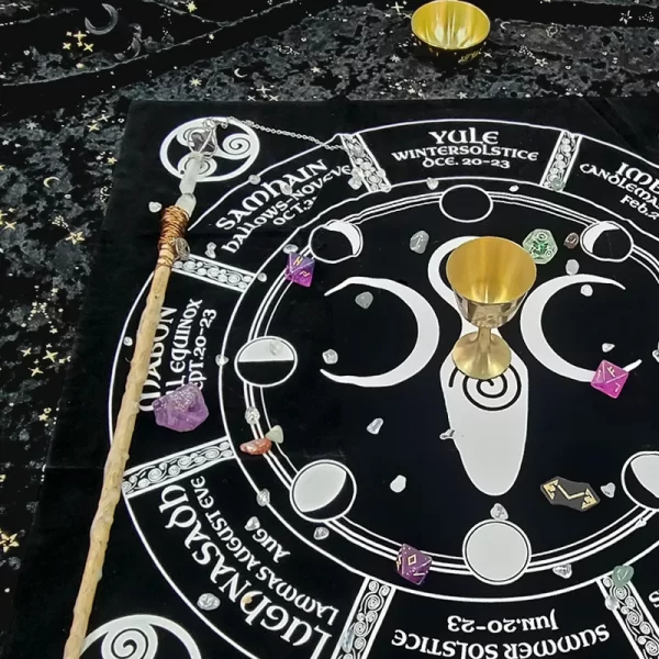 Thick Velvet Pagan Altar Cloth Tarot Oracle Card Tablecloth 50 50 Meditation Ceremony Altar Cloth (6)