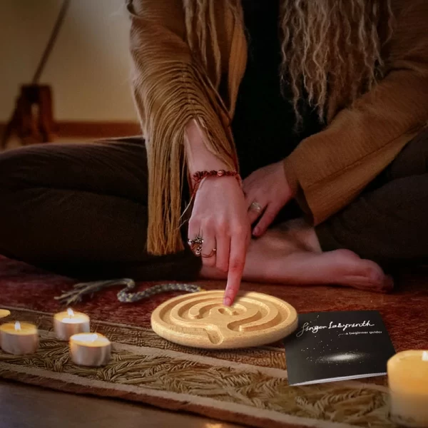 Wooden Finger Maze Breathing Board Finger Labyrinth Meditation Ceremony Stress Relieving Finger Disk Wooden (5)
