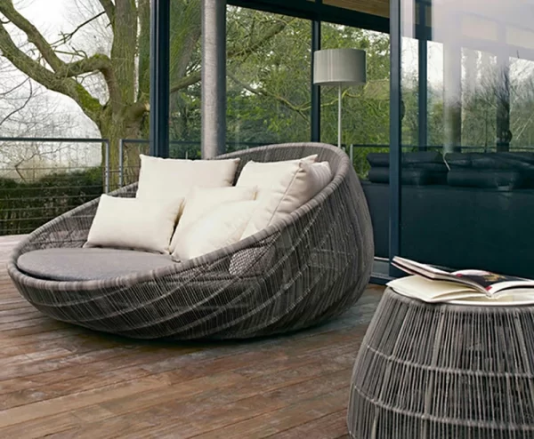 Nordic Creative Personalized Round Vine Bed (1)