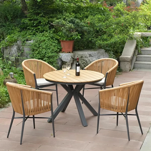 Outdoor courtyard tables and chairs, plastic wood (5)