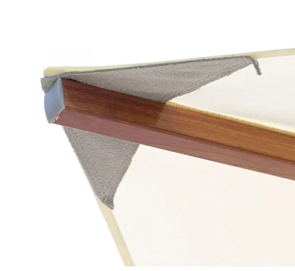 Resort outdoor swimming pool, large sun umbrella (26)