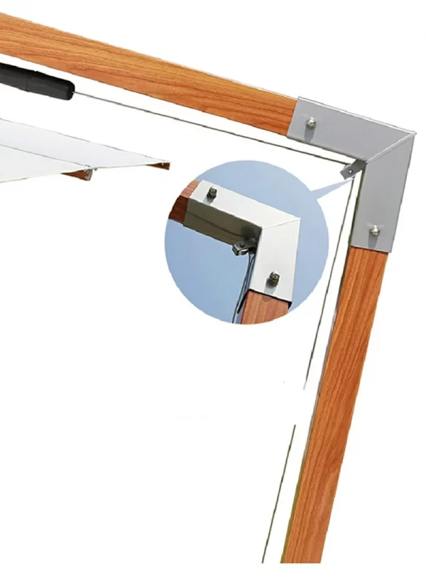 Resort outdoor swimming pool, large sun umbrella (28)