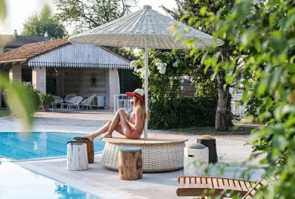 Sunshade, Courtyard, Homestay, Beach, Balcony, Umbrella Villa (15)