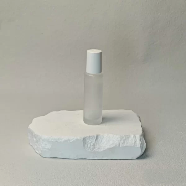 3ml 5ml 10ml frosted light proof perfume ball bottle (17)