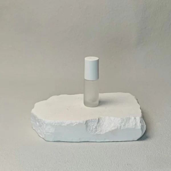 3ml 5ml 10ml frosted light proof perfume ball bottle (8)