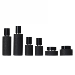 Custom 50g ice cream craft cream bottle Black glass set bottle 100ml bright gold pressure pump press bottle lotion bottle