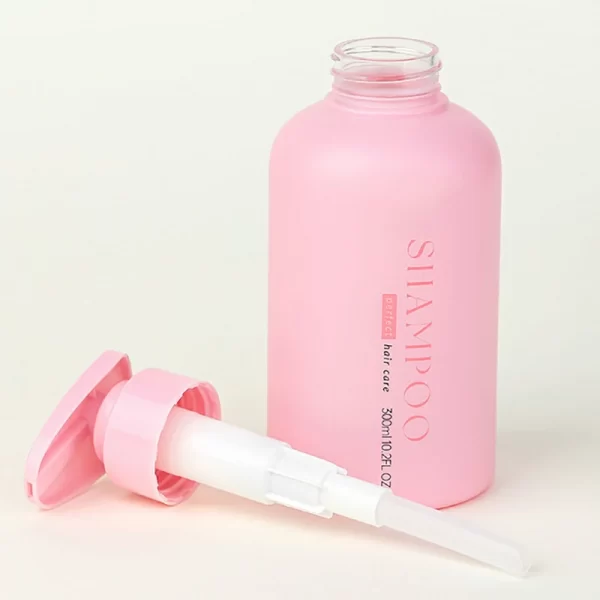 Customized color 300ml pink round shoulder PET shampoo bottle (8)