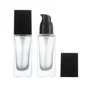 Customized lotion subpackage bottle 30ml frosted square liquid foundation bottle sunscreen isolation cream glass bottle