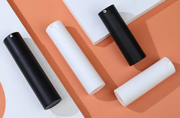 Packaging material for dispensing bottles (16)